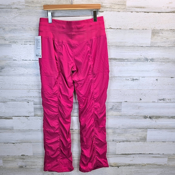 Lululemon Dance Studio Mid-Rise Pants Sonic Pink Size 10 Activewear Balletcore - Picture 4 of 16
